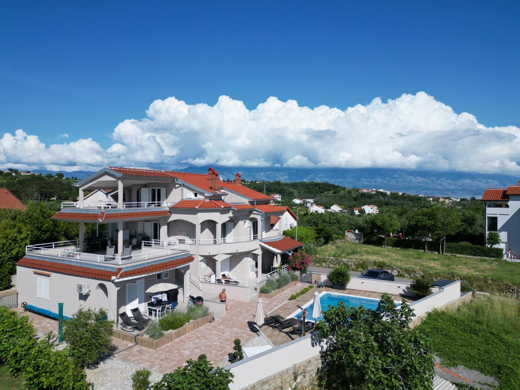 Villa Gehl โลปาร์ ภายนอก รูปภาพ