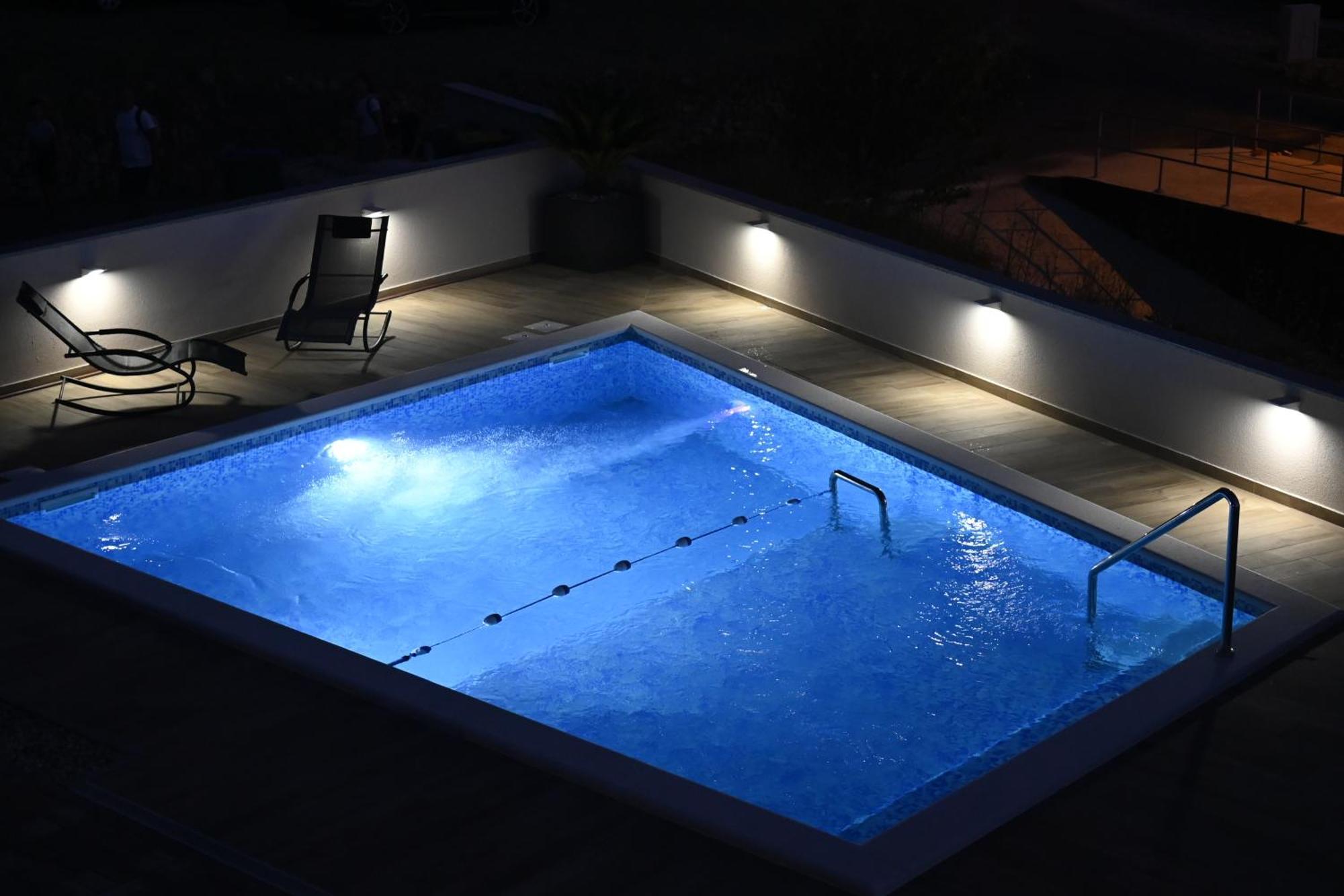 Villa Gehl โลปาร์ ภายนอก รูปภาพ